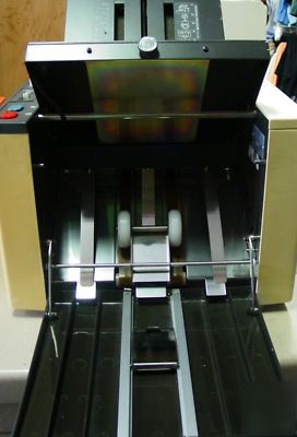 Duplo d-590 paper folder automatic folding machine 