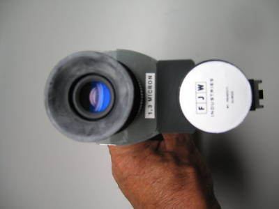 Find-r-scope ir infra red light laser viewer