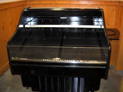 Killion refrigerated open front reach in merchandiser