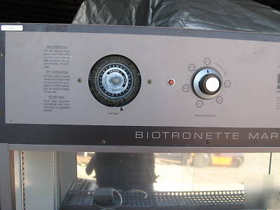 2 biotronette mark 3 enviromental chambers