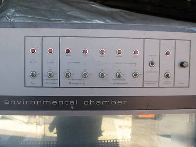 2 biotronette mark 3 enviromental chambers