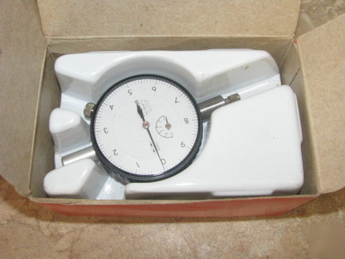 Mitutoyo dial indicator 2804F-10 .0001 w/ box 