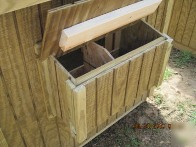 Rhode island red hen house chicken coop