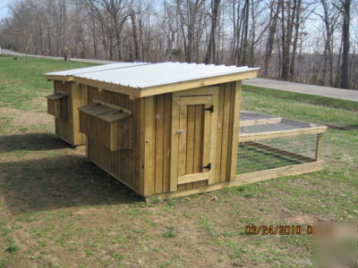 Rhode island red hen house chicken coop