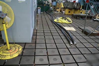 T slotted solid cast iron floor plates