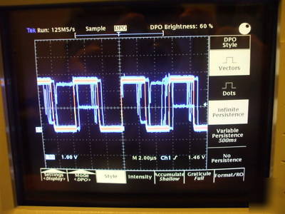 Tektronix TDS754D 500 mhz 4CH 2GS/s dpo oscilloscope