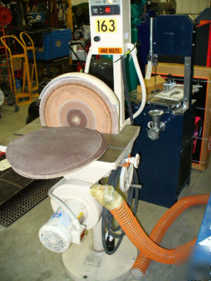 Disc sander 16