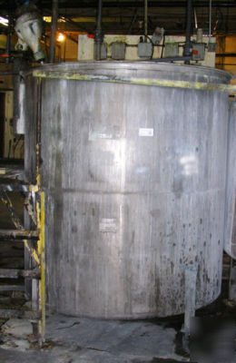 1000 gal. vert. stainless perry mix tank item# 8147