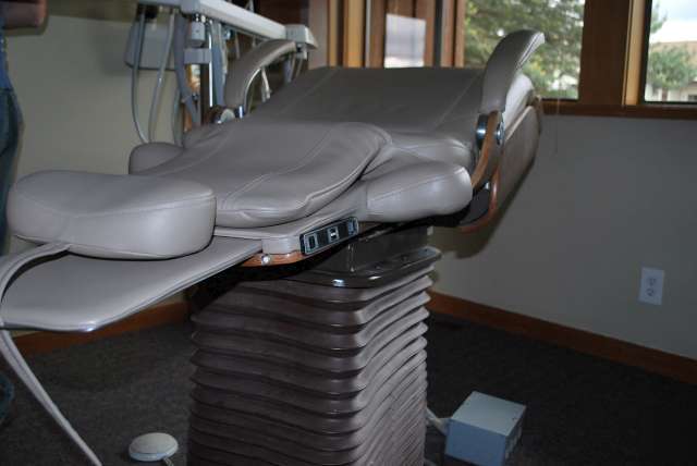 Pelton & crane chairman cm dental patient exam chair