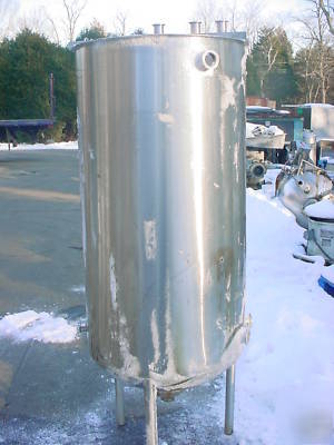 _ 120 gallon stainless tank w/ legs tri clamp fittings 