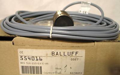 New balluff BES516215E4E05 ind. prox 20-250V ac/dc 30MM 