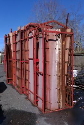Advance concrete wall forms