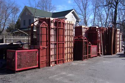 Advance concrete wall forms