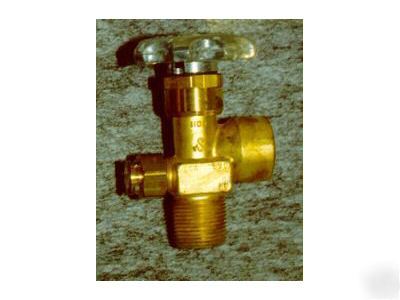 Natural gas cga 590 superior MILV2-6 ngt 3/4-14 ngt