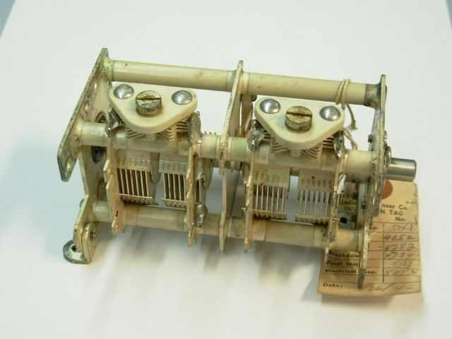 Radio condenser co. n/a variable capacitor, dual 2-g