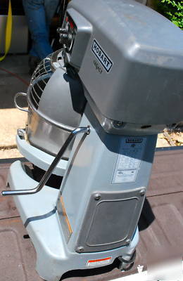 Hobart legacy 20T. mixer - 2006 - model HL200