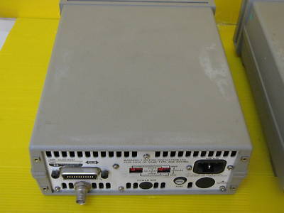 Lot of 2X agilent / hp 437B , rf power meter units 