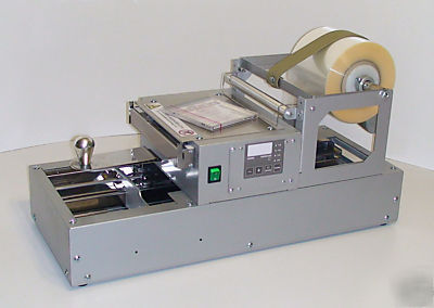 DELTA300UNI overwrapping machine for cd and dvd cases 