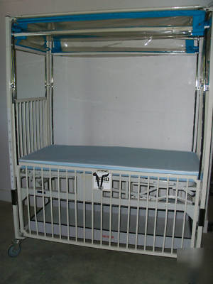 Hard hospital grade crib infant bed homecare baby-youth