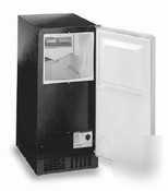 New compact ice machine 26LB