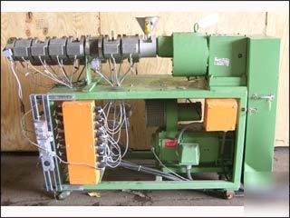 25 mm berstorff twin screw extruder, 38:1 l/d 