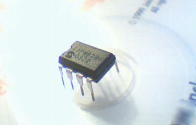 Pulsed frequency generator ic 4 ultrasonic transducer 
