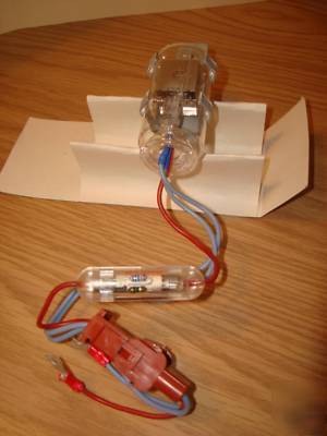 Perkin elmer deuterium lamp assembly DO650T B0114615