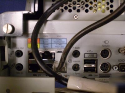 Micros 400495-100 touchscreen terminal w/integrated msr