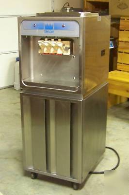 Taylormate soft serve freezer model 168