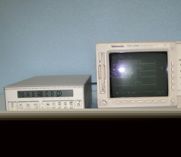 Stanford research digital delay/pulse generator DG535 