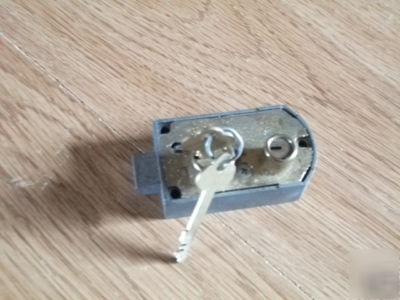 Herring, hall,marvin safe deposit lock-rh hhm-12 