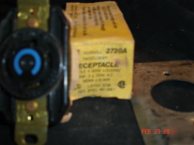 Genuine hubbellÂ® 2720 locking flush receptacle (w/plate