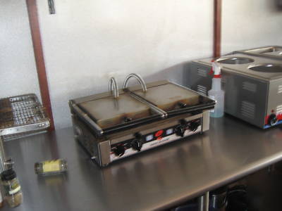 Nuova simonelli commercial panini grill (P2L) - used