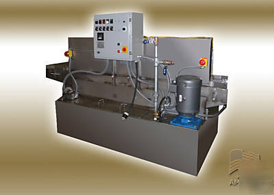 Belt parts washer aqueous cleaning hot jet spray