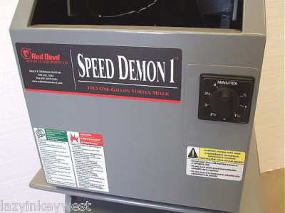 Pair of red devil 1015 sq speed demon paint shakers