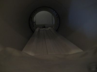 Toshiba mobile mri unit model mrt-35