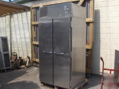 Proofer refrigerated cabinet