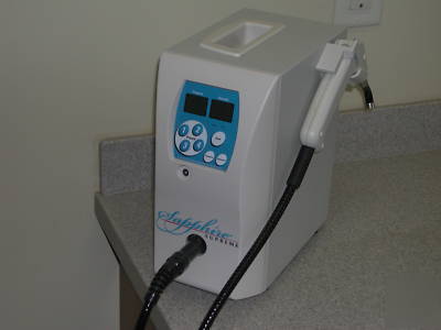 Sapphire supreme dental curing light with rolling stand