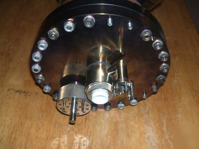 Vacuum chamber w/grounding strap, copper inner chamber