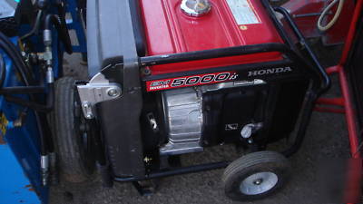 Honda EM5000IS deluxe generator used