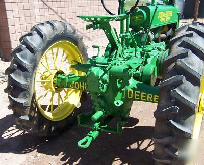1935 john deere a open fan tractor ie- b g round spokes
