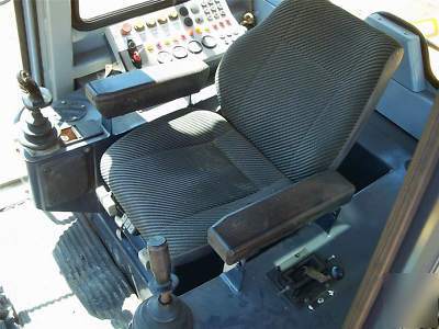 2002 john deere 755C crawler loader 4-n-1 cab a/c 