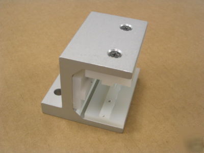 8020 inc t slot aluminum linear bearing 15 s 6815