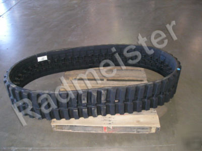 A set of 2 rubber tracks for takeuchi TL126, TL226