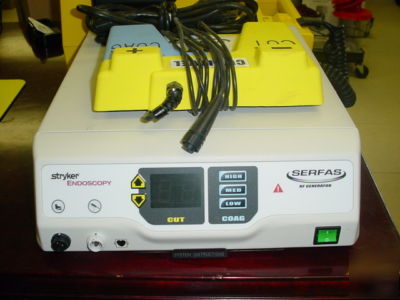 Stryker electrosurgical system model serfas with pedal.