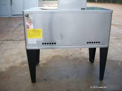 Blodgett 1 deck oven gas model 911-p, manufactured 2005