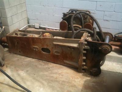 Concrete breaker ub-312