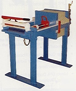 New 1.5 cu. ft. 470 mm filter press < > #0215