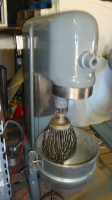 Hobart h-600 60 qt. bakery dough mixer