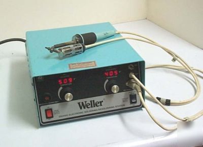 Weller solder desolder station model DS2002 soldering